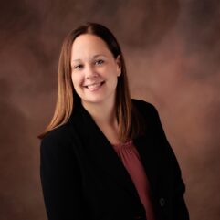 Amanda - cropped Amanda - cropped